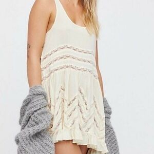 Free People Voile Tiny Dot Trapeze Slip – Tea Combo, XS